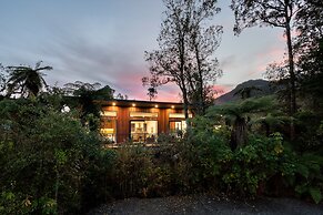 Rainforest Retreat