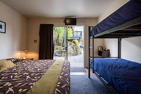Rainforest Retreat