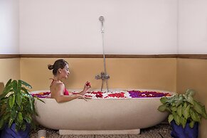 J4 Hotels Legian