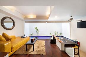 18 Suite Villa Kuta