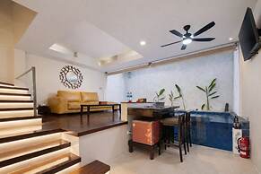 18 Suite Villa Kuta