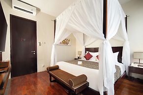 18 Suite Villa Kuta