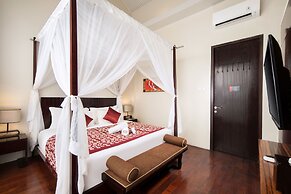 18 Suite Villa Kuta