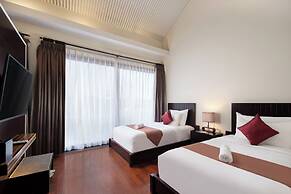 18 Suite Villa Kuta