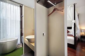 18 Suite Villa Kuta
