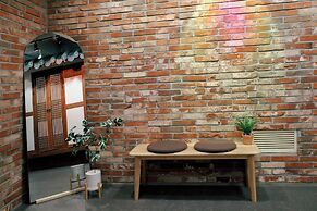 Starria Hostel Foreign Guest Only