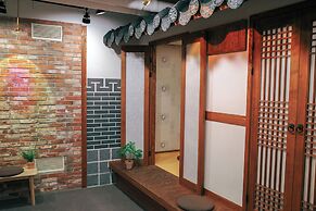 Starria Hostel Foreign Guest Only