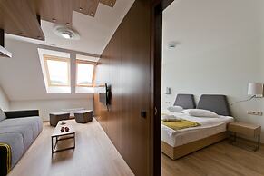 Mana Suites & Sea SPA