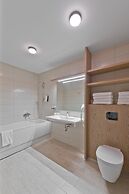 Mana Suites & Sea SPA