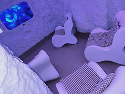 Mana Suites & Sea SPA
