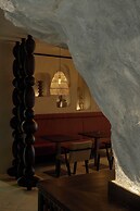 Mana Suites & Sea SPA