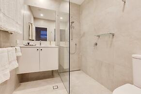 Goldsborough Place Apartments