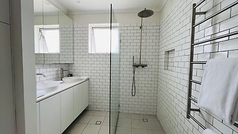 Goldsborough Place Apartments