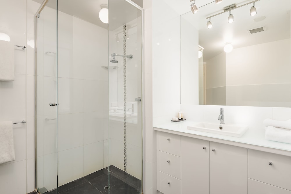 Goldsborough Place Apartments