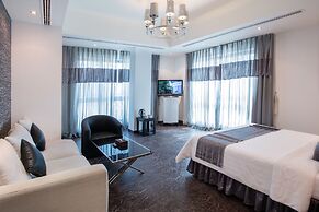 Loumage Hotel & Suites