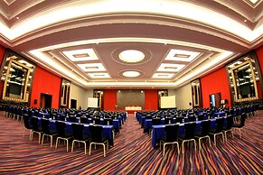 Merlynn Park Hotel