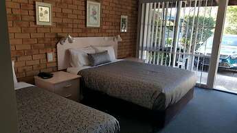 Balnarring Village Motor Inn
