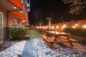 Coast Parksville Hotel