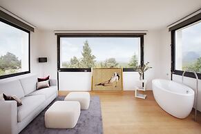 Box art hotel