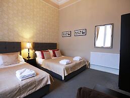 Palmerston Suites