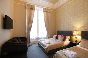 Palmerston Suites