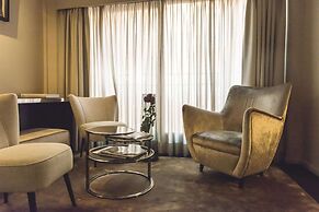 DOM Hotel