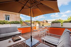 DOM Hotel