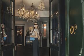 DOM Hotel