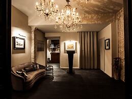 DOM Hotel