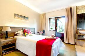 OR Tambo Guest House