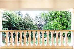 OR Tambo Guest House
