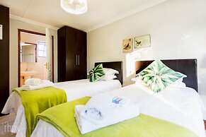 OR Tambo Guest House