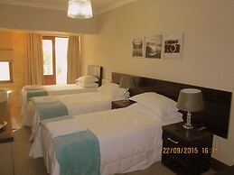 OR Tambo Guest House