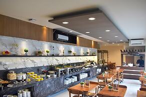 Hotel 88 Embong Kenongo by WH