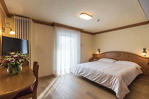 Hotel Colfosco