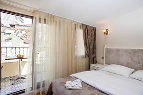 Taksim Nacre Residence
