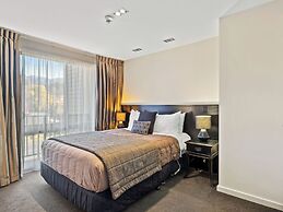 Clear Ridge Apartments