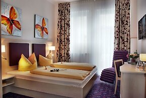 Art Hotel Monopol