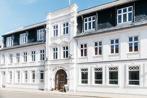 Hotel Lidenlund ved Gitte Bitsch