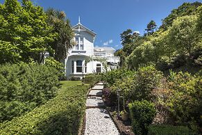 Sennen House