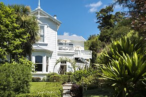 Sennen House