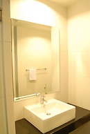Manja Hotel
