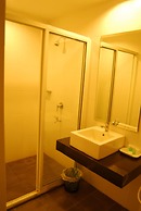 Manja Hotel
