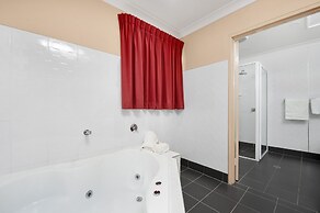 Sunseeker Motor Inn