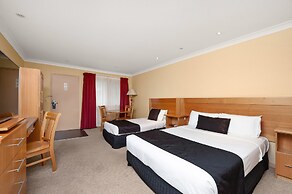 Sunseeker Motor Inn