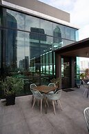 Avissa Suites