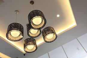 Avissa Suites