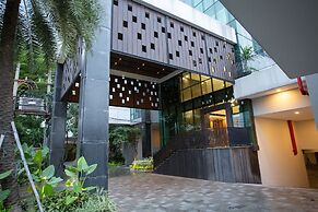 Avissa Suites