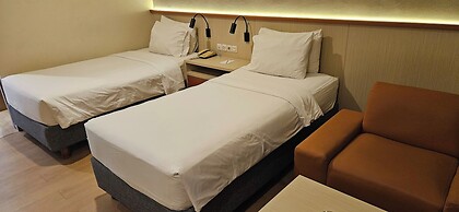Avissa Suites
