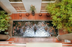 Avissa Suites